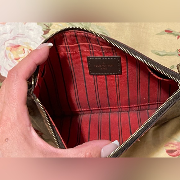 ⛔️SOLD⛔️Authentic Louis Vuitton Neverfull Pochette Wristlet Damier Ebene - Picture 10 of 16